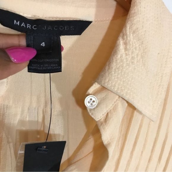 Marc Jacobs Pintuck Pleated Peplum Blouse Sz 4 Butternut Yellow NWT - Picture 8 of 11